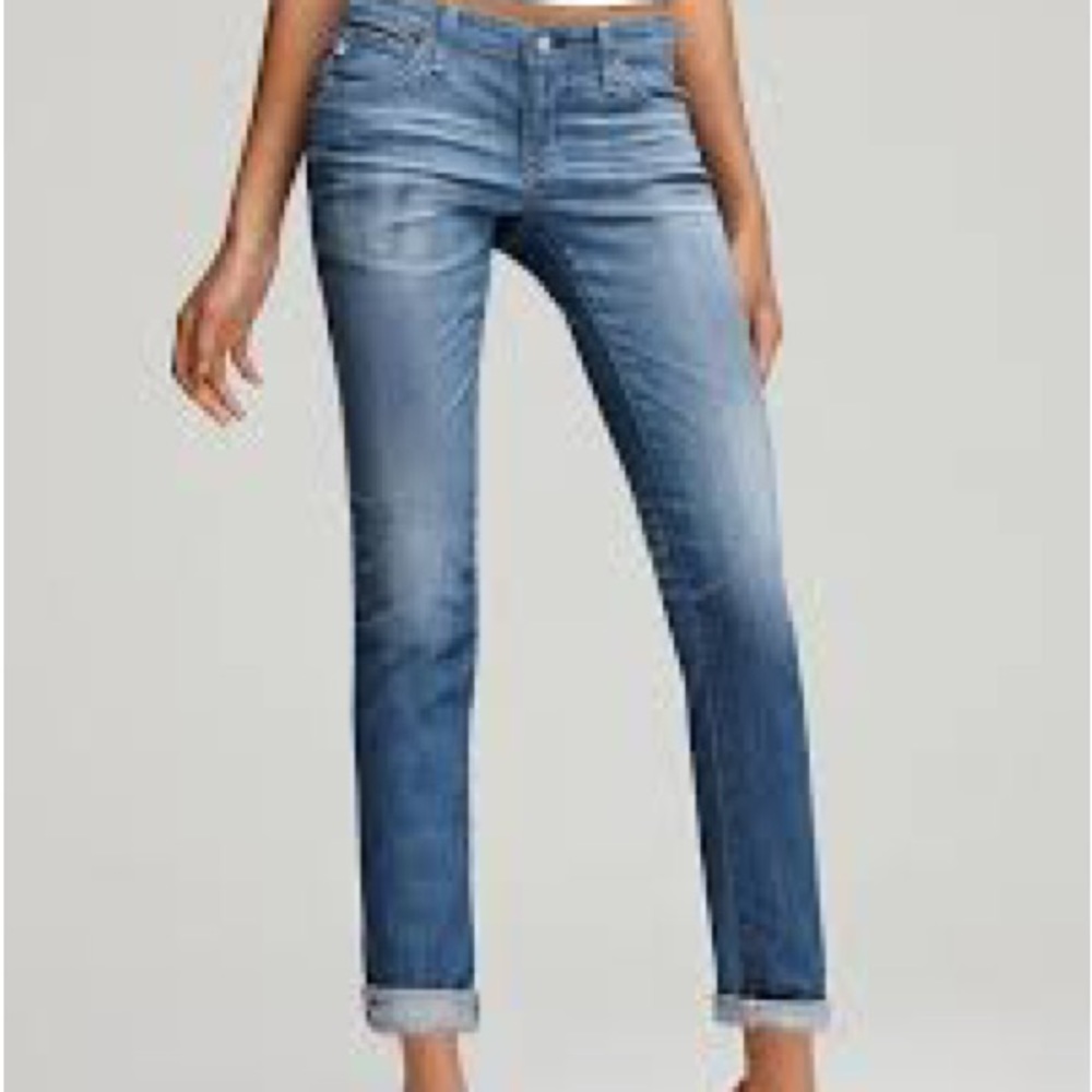 AG stilt jeans. Skinny with stretch. Great condition. Size 28
